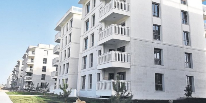 TOKİ'den yeni taşınmaz satışı: 232 iş yeri, 104 konut